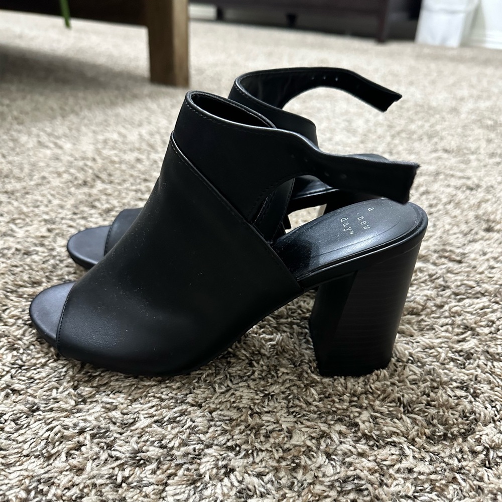 A New Day Heels 8